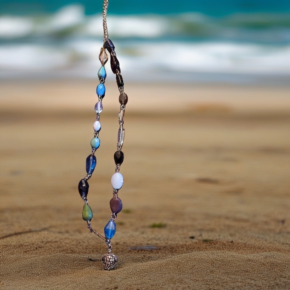 Elegant Multicolor Beaded Necklace